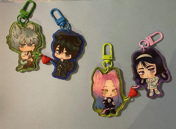 Alien Stage Heart Magnet Charms
